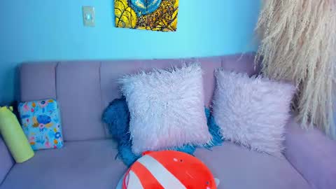  Salma Independent Model online show from July 29, 11:05 pm