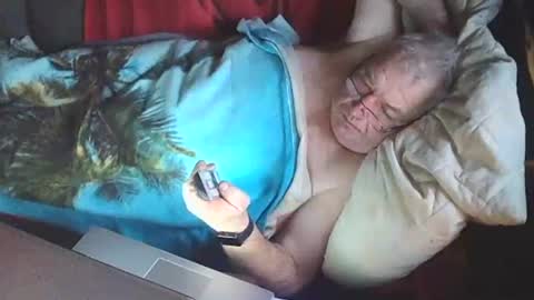 Bomber59potsdam online show from December 26, 1:43 pm