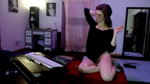 BombshellBaeby online show from July 5, 12:34 pm
