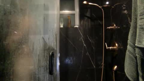 bonerboy100 online show from February 27, 12:58 am