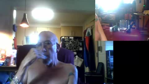 Bong Fellatio online show from June 21, 8:59 pm