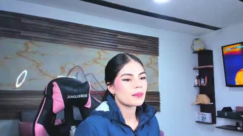 becky online show from July 4, 3:10 am