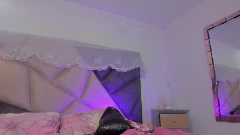   online show from June 26, 12:49 am