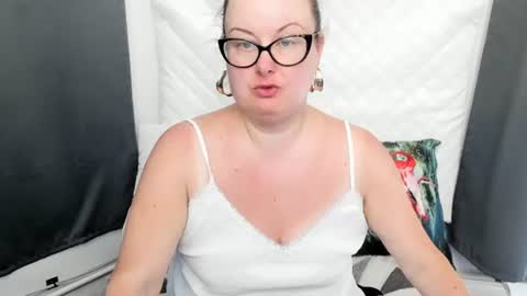 Bonnie online show from June 27, 12:22 pm