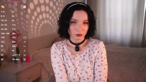 Adelina online show from May 7, 7:15 am