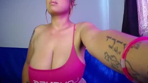 KIM     online show from October 24, 2:51 pm