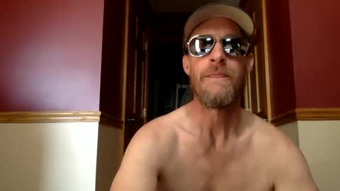 Milkman online show from April 10, 1:49 pm