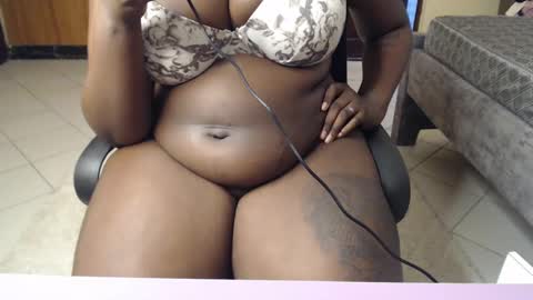 Snapshot of booby_candy chatting on February 23, 1:21 pm booby_candy online show from February 23, 1:21 pm