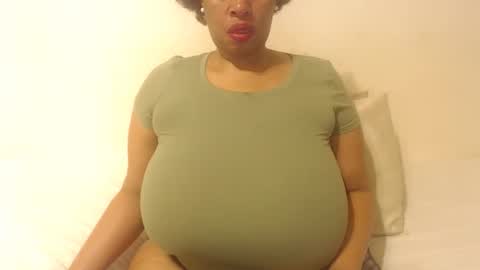 boobyqueen online show from October 1, 3:49 am