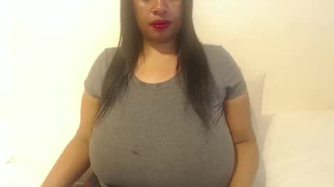 boobyqueen online show from October 22, 9:01 am