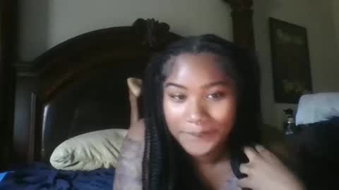 boooohoooobaby online show from October 25, 8:20 pm