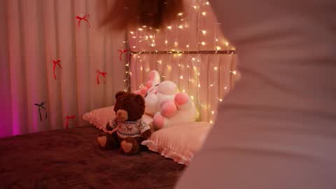 boootyfrytti online show from December 18, 8:59 pm