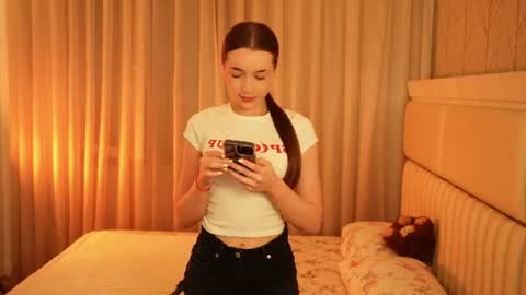 boootyfrytti online show from June 16, 9:41 pm