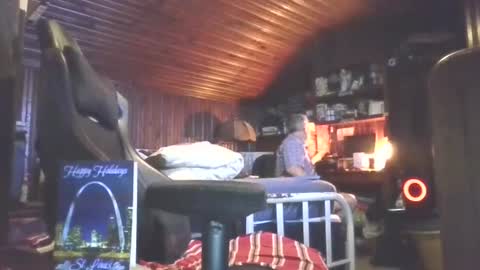 Booshwa online show from June 20, 12:33 pm