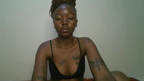 bootybabe0 online show from February 20, 6:37 am