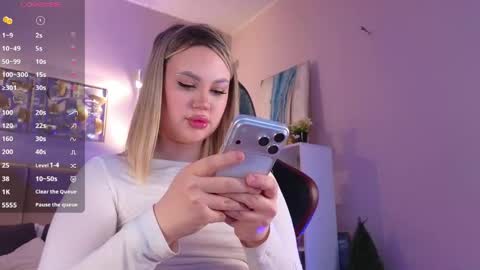 Trisha online show from March 12, 10:52 am