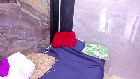   online show from September 13, 7:11 am