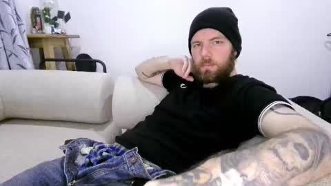 boredpunkdude666 online show from March 12, 1:42 am