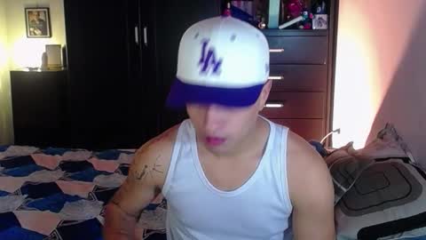 boy_nauthy online show from March 8, 2:43 pm