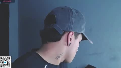 boy_nauthy online show from September 26, 4:20 am