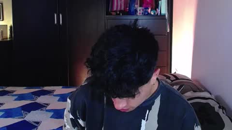 boy_nauthy online show from February 26, 4:10 pm