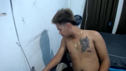 boyax online show from February 6, 10:47 am