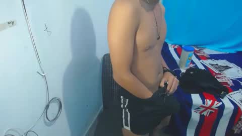 boyax online show from December 29, 9:30 pm