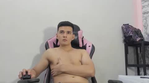 boyhot_mio online show from March 17, 3:22 am