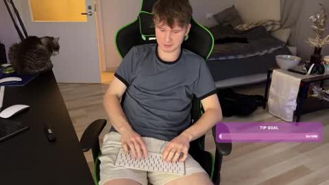 Eddie online show from December 29, 1:45 am