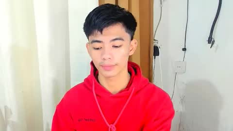 HI IM JAMES DONT FORGET GIVE ME THUMBS UP AND JOIN TO MY FANCLUB online show from December 2, 11:36 pm