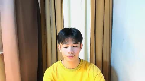 HI IM JAMES DONT FORGET GIVE ME THUMBS UP AND JOIN TO MY FANCLUB online show from April 26, 1:47 am