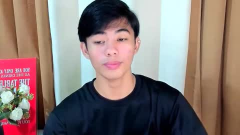 HI IM JAMES DONT FORGET GIVE ME THUMBS UP AND JOIN TO MY FANCLUB online show from November 26, 3:31 pm