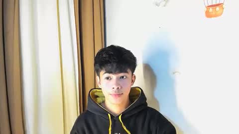 HI IM JAMES DONT FORGET GIVE ME THUMBS UP AND JOIN TO MY FANCLUB online show from April 27, 9:12 pm