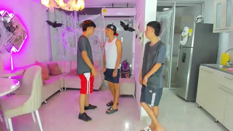 Snapshot of boysdeluxemilitary chatting on September 26, 5:59 am JHON ARES AND NEID online show from September 26, 5:59 am