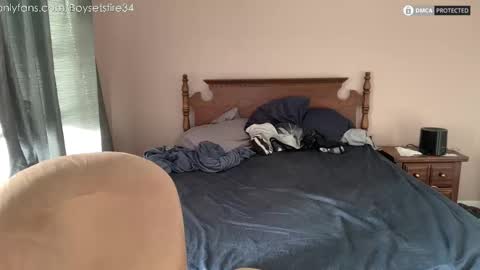 boysetsfire34 online show from November 17, 3:14 pm