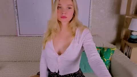 BoysLoveBlondee online show from December 1, 12:14 pm
