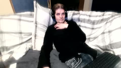 bponie1 online show from February 28, 6:28 am