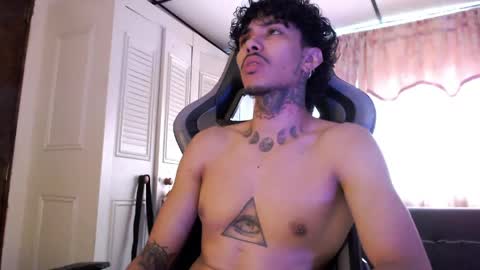 bra_c online show from May 24, 7:42 pm