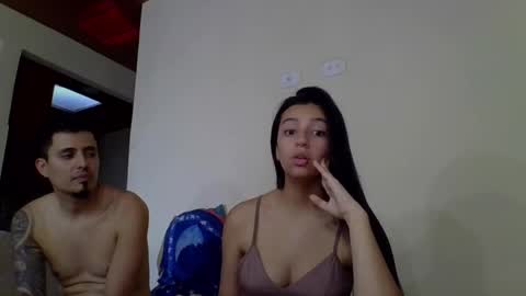 Snapshot of brad_and_emma293215 chatting on October 2, 8:18 pm brad_and_emma293215 online show from October 2, 8:18 pm