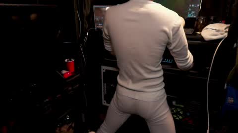 Brad Ballsy online show from May 17, 7:45 pm