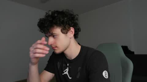 BRAD HOLLOWAY online show from April 28, 3:38 pm