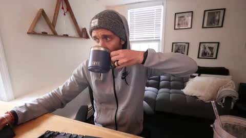 BradBronton online show from May 3, 5:08 pm