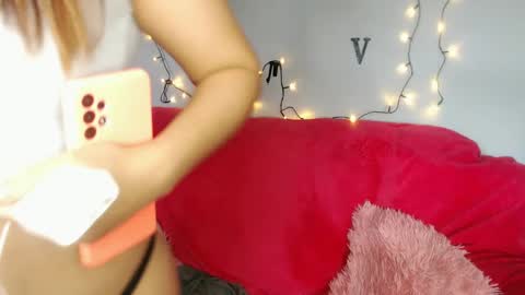 bradley_grey online show from December 12, 7:48 pm