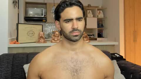 bradleymartin7 online show from October 30, 2:34 am