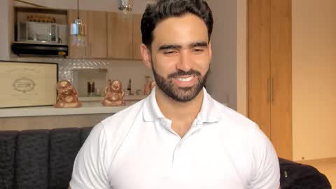 bradleymartin7 online show from February 3, 11:09 pm