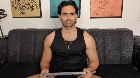 bradleymartin7 online show from July 28, 2:13 pm