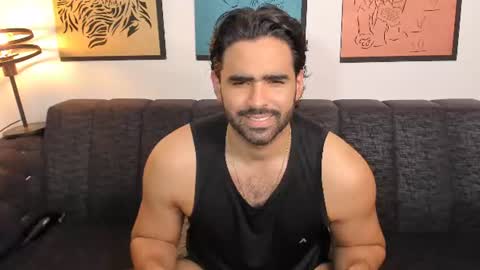 bradleymartin7 online show from July 14, 12:03 am