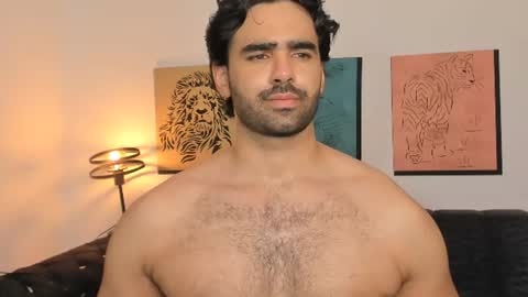 bradleymartin7 online show from July 8, 3:59 pm
