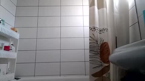 brady97400 online show from March 12, 3:43 am