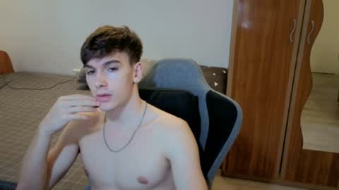 BradyFlint online show from July 30, 3:51 am